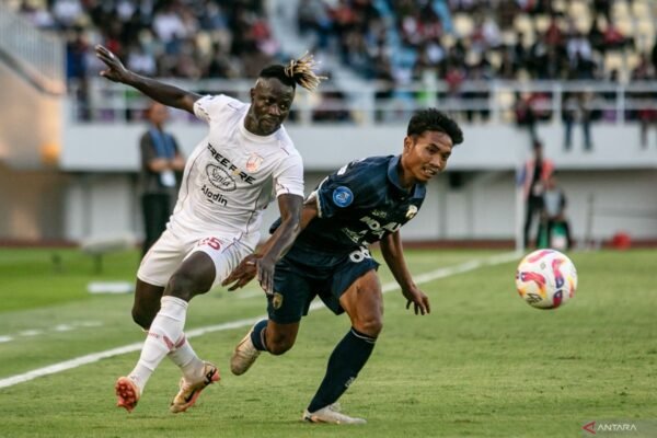 Persis Solo Mengharapkan Dukungan Penuh Para Suporter Saat Hadapi Dewa United